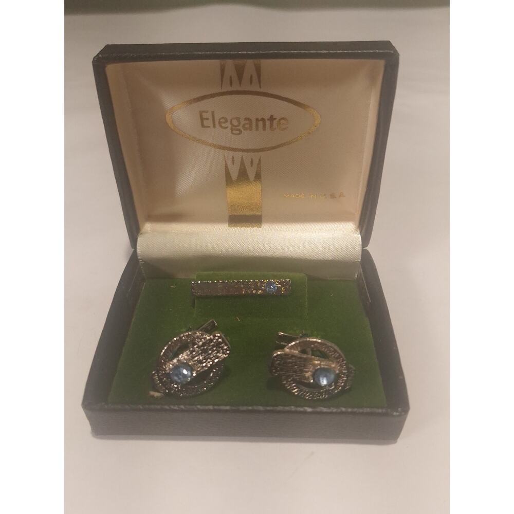 Vintage "Elegante" Cufflinks Tie Bar Set Gold Tone Blue Stone Made in USA Box